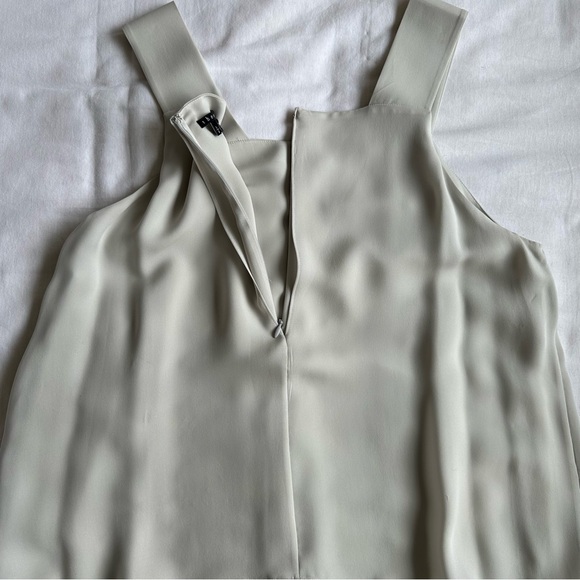 THEORY 100% silk Lylani Double-Georgette Layered Blouse / Size L - Picture 9 of 11